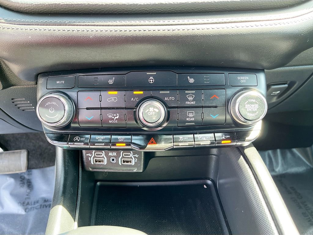 Used 2022 Dodge Durango GT image 16