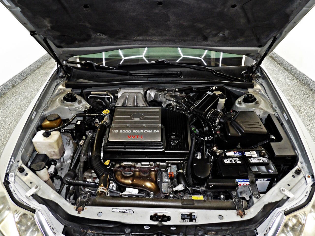 Used 2003 Toyota Avalon XLS image 21