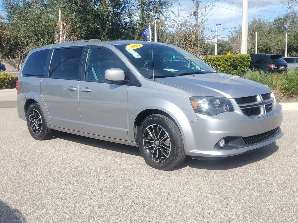 Used 2018 Dodge Grand Caravan GT image 3