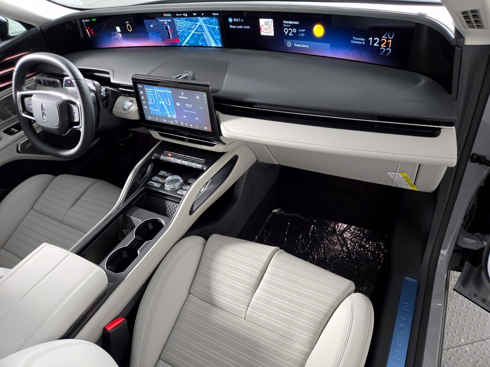 New 2026 Lincoln Nautilus Reserve AWD/4WD image 21