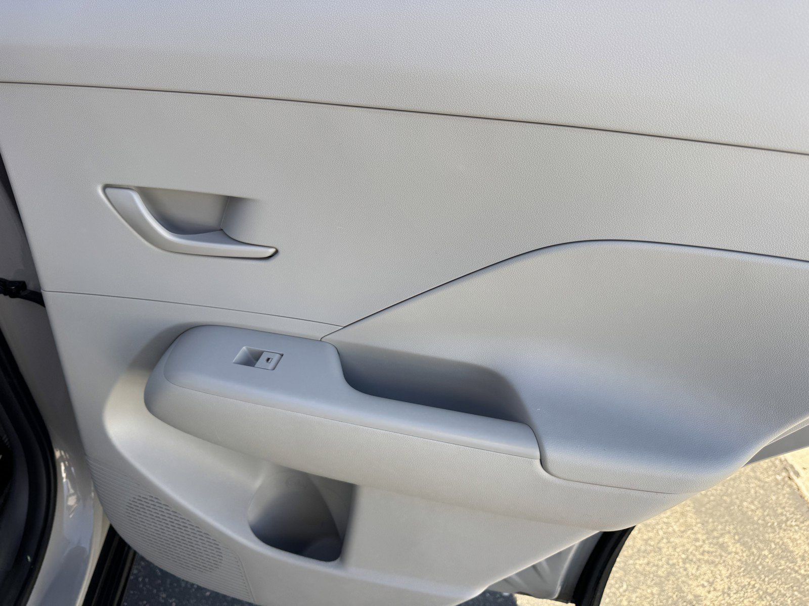 Used 2025 Hyundai Kona SEL AWD/4WD image 11