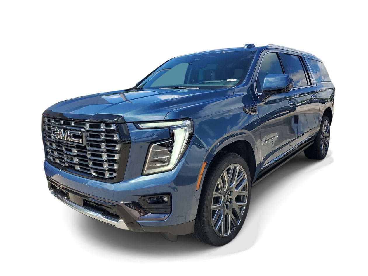 New 2026 GMC Yukon XL Denali Ultimate AWD/4WD image 3