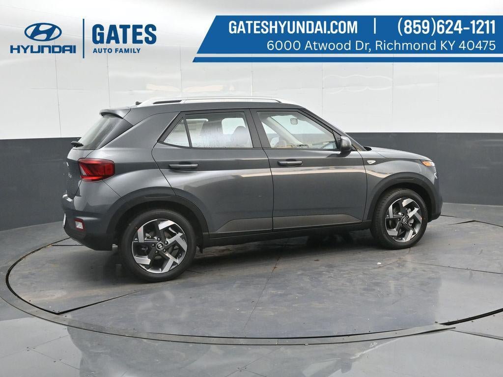 New 2026 Hyundai Venue SEL FWD image 3
