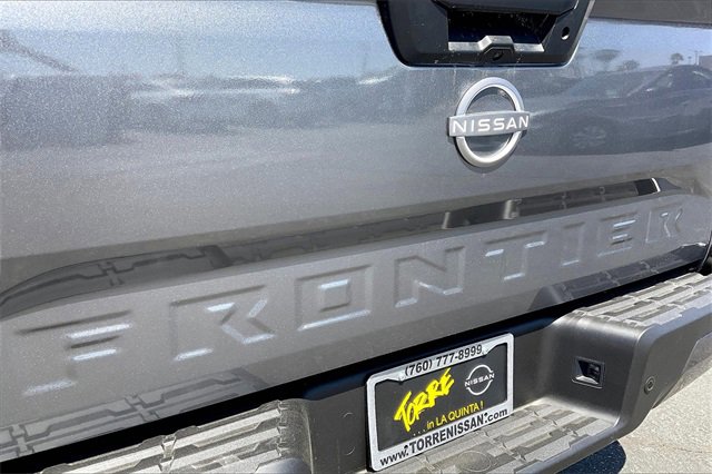 New 2025 Nissan Frontier SV image 12