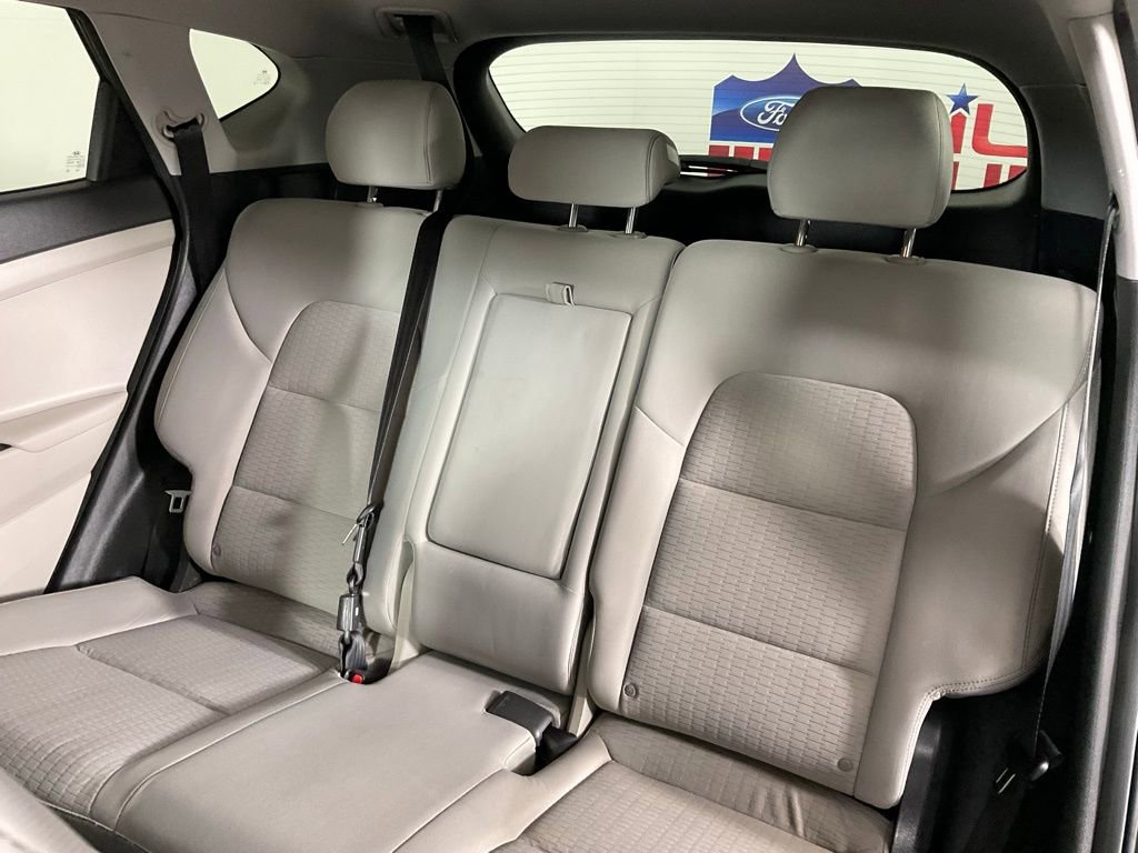 Used 2019 Hyundai Tucson SE FWD image 16