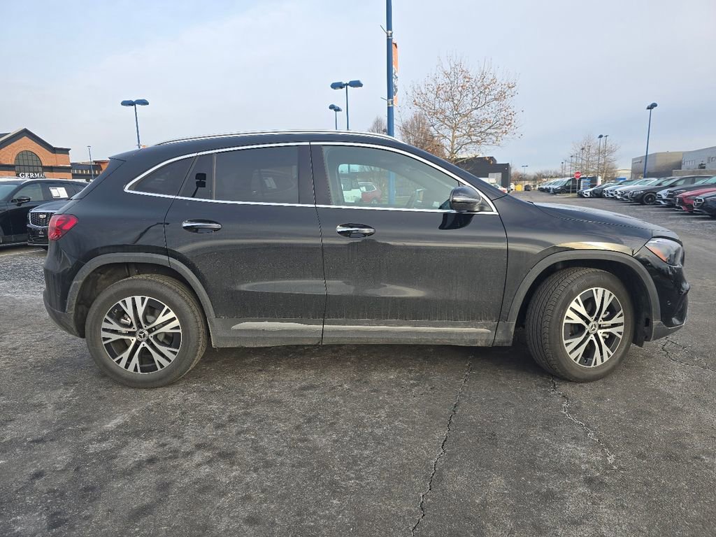 Certified 2025 Mercedes-Benz GLA 250 4MATIC image 17