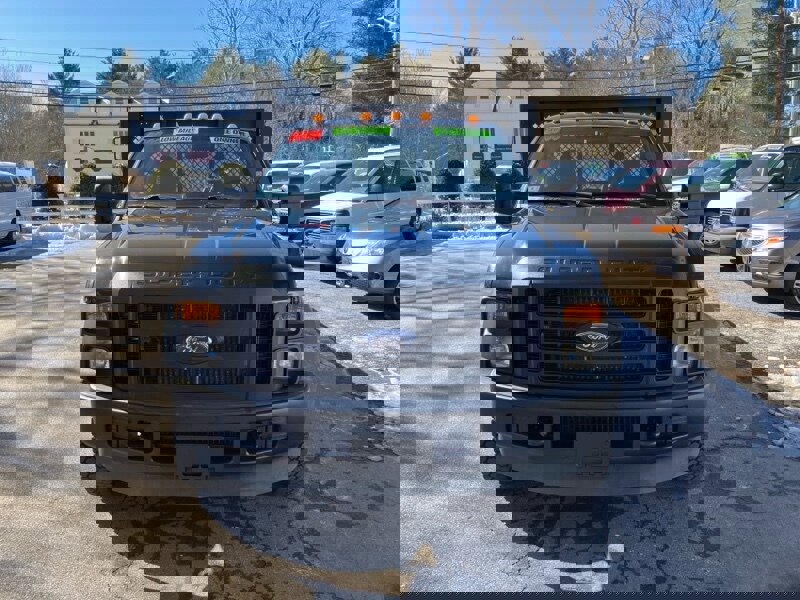 Used 2008 Ford F550 4x4 Regular Cab Super Duty image 6