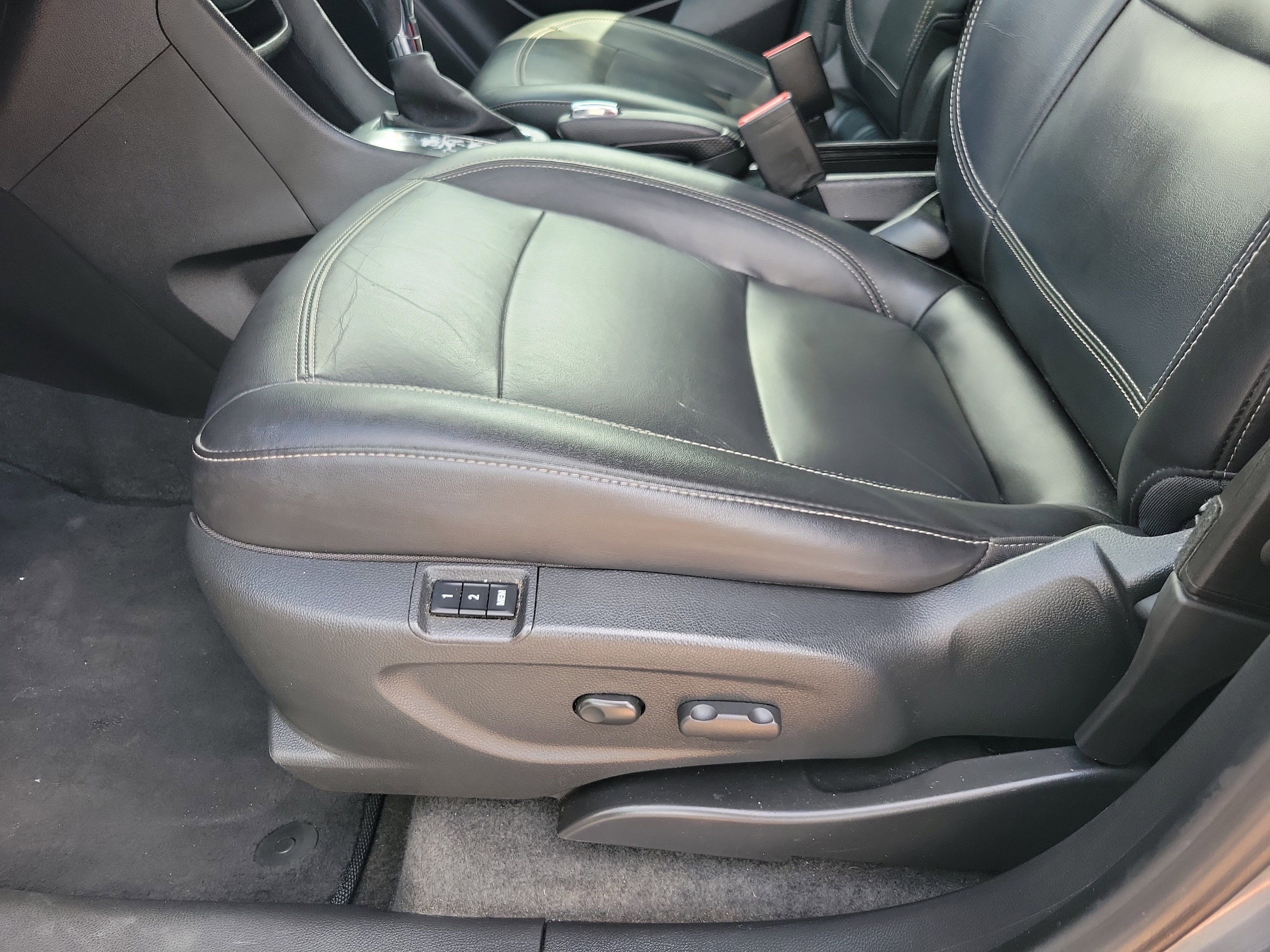 Used 2015 Buick Encore Leather w/ Experience Buick Package image 6