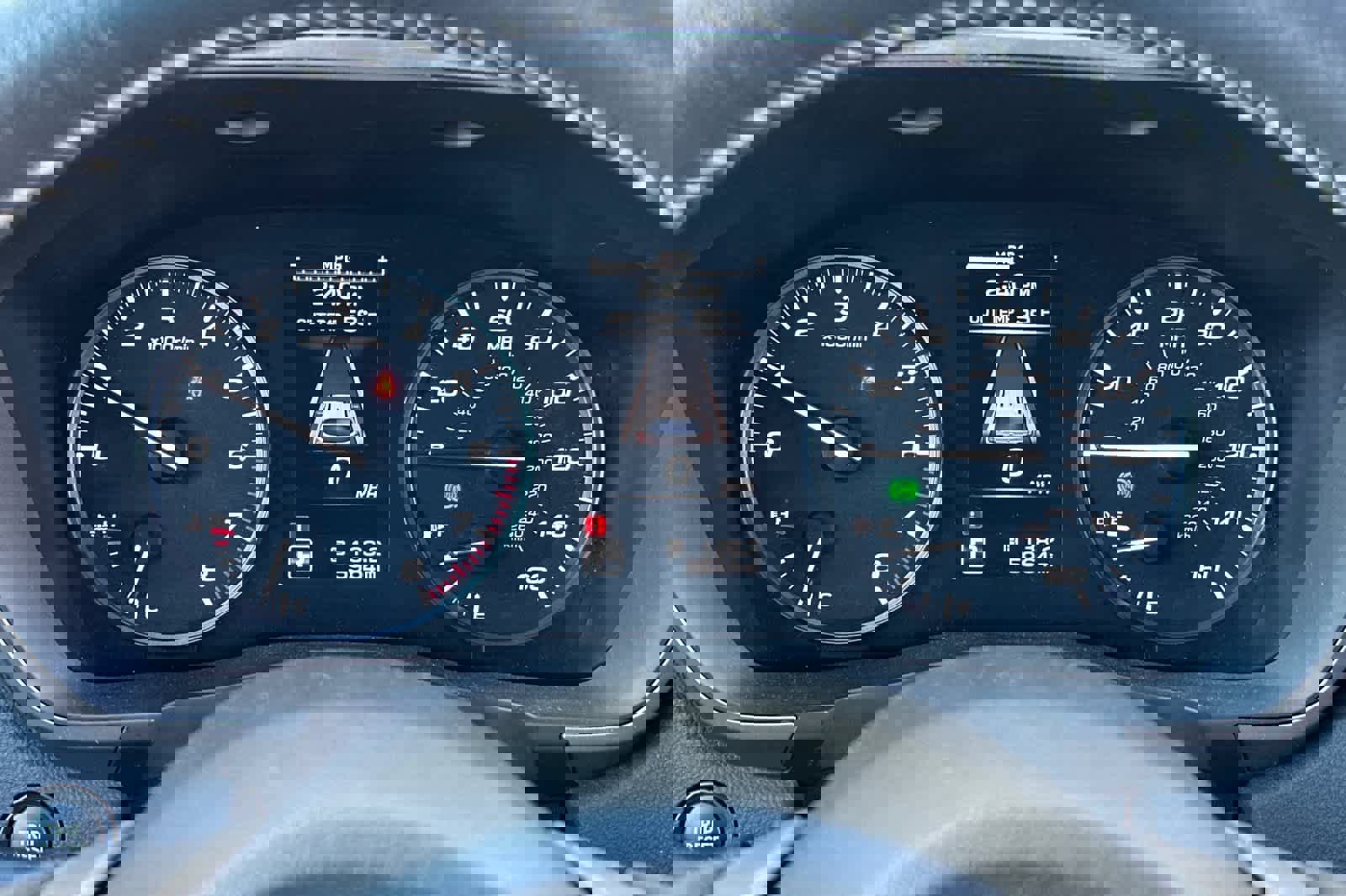 Used 2025 Subaru Ascent Premium w/ Premium Package image 24