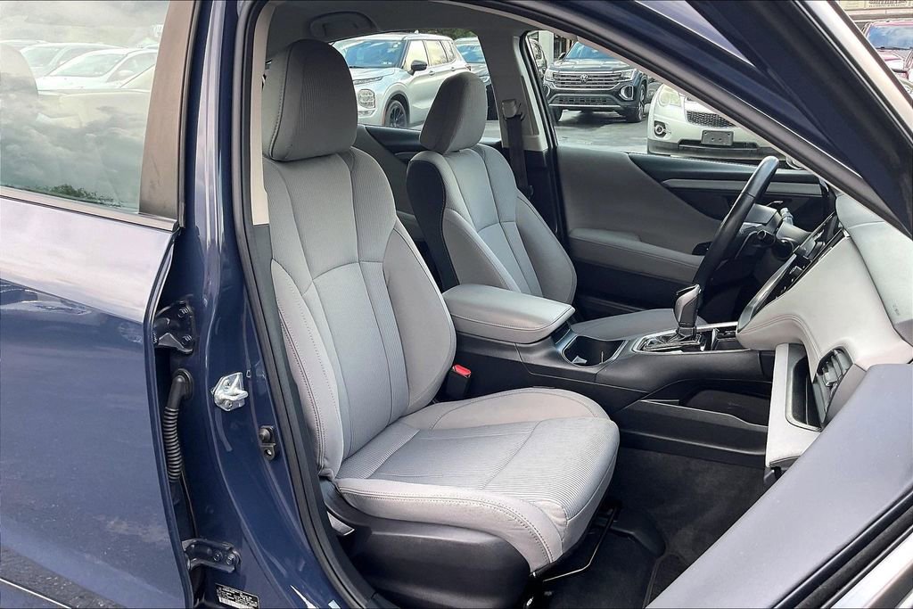 Used 2023 Subaru Legacy Premium AWD/4WD image 7