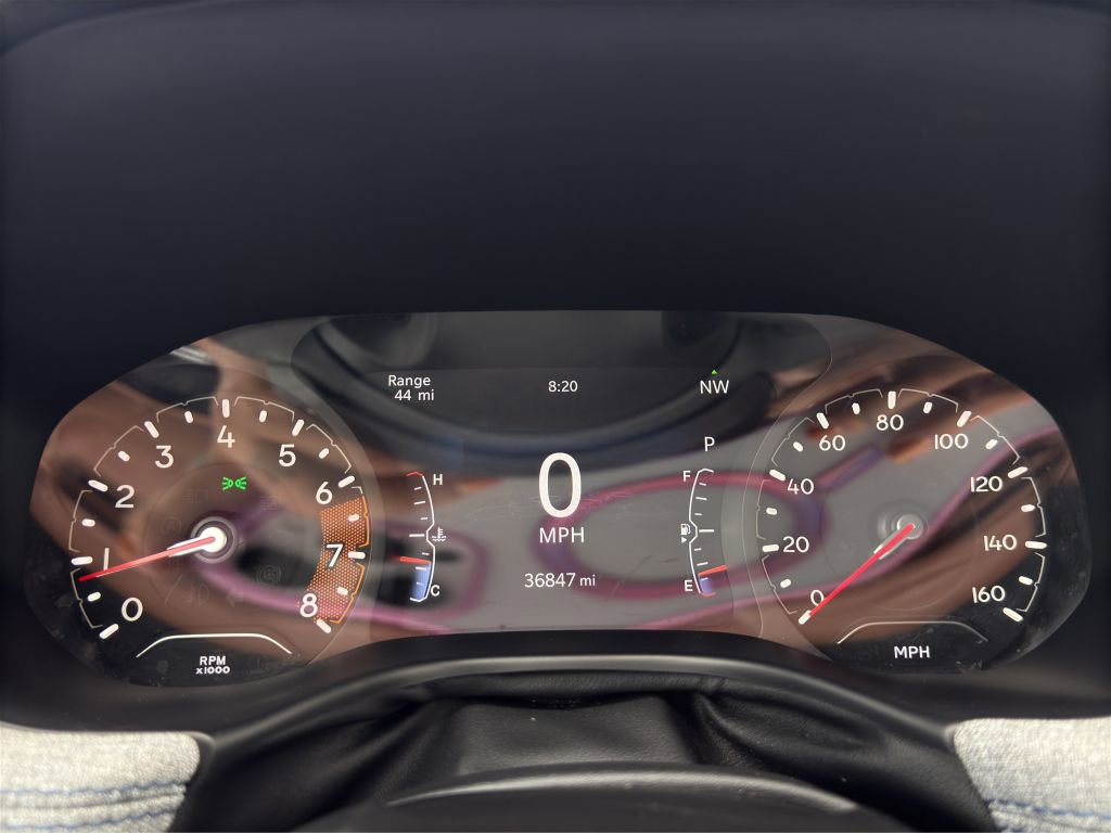 Used 2024 Jeep Compass Latitude image 17