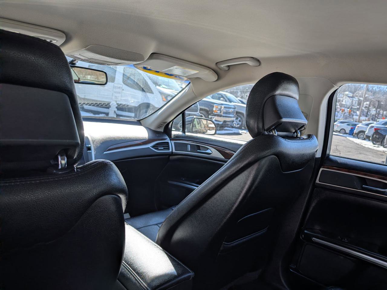 Used 2015 Lincoln MKZ AWD image 21