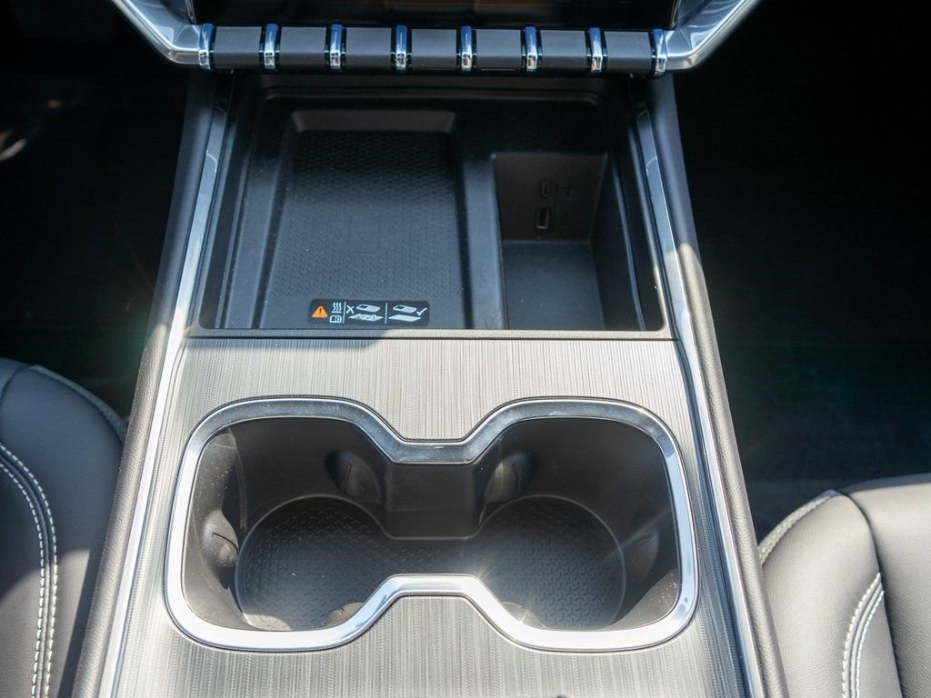 New 2026 GMC Acadia Elevation w/ Black Edition image 13