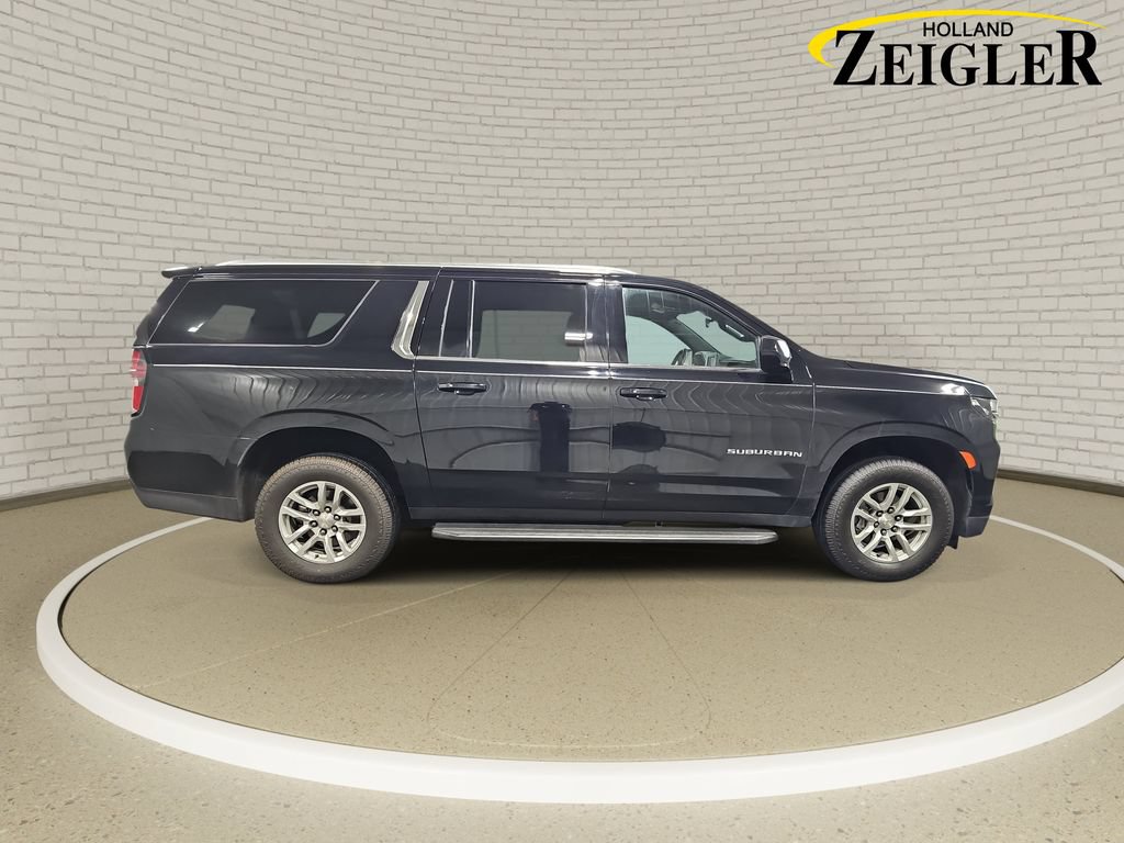 Used 2023 Chevrolet Suburban LS w/ Driver Alert Package AWD/4WD image 4