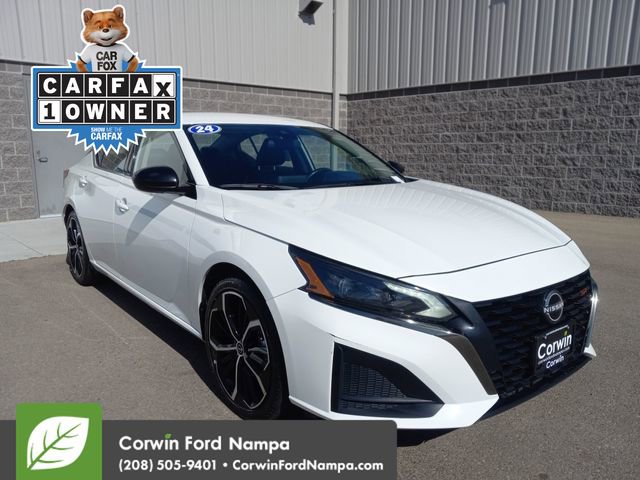 Used 2024 Nissan Altima 2.5 SR image 1