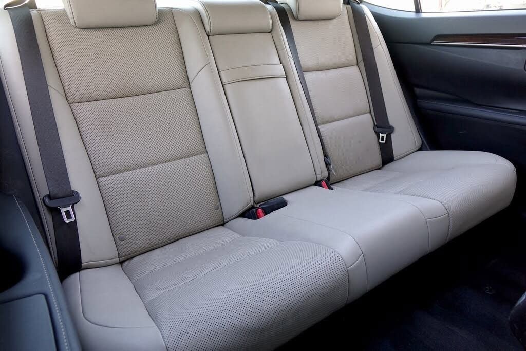 Used 2014 Lexus ES 350 w/ Premium Package image 9