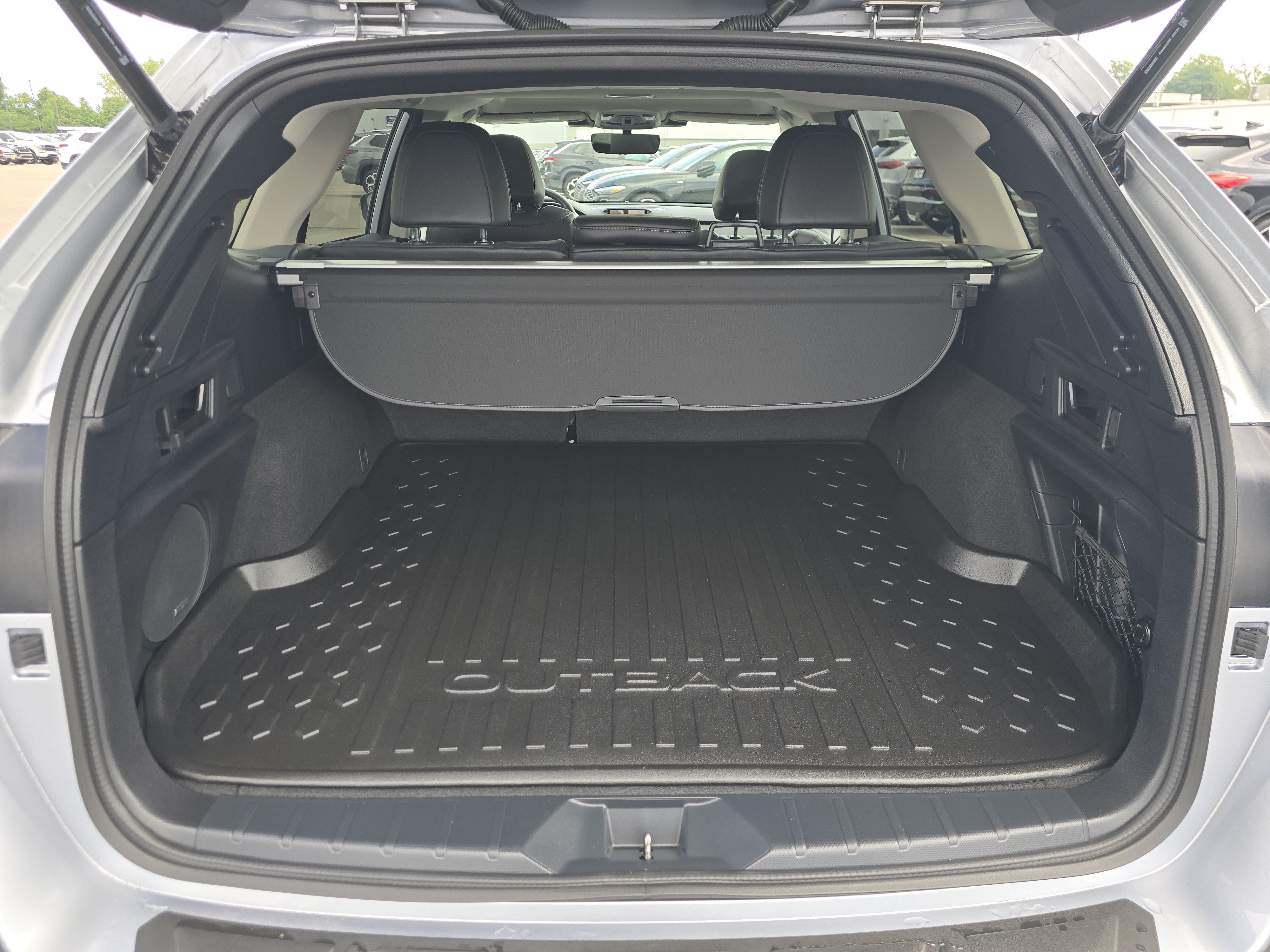 Certified 2025 Subaru Outback Limited AWD/4WD image 18