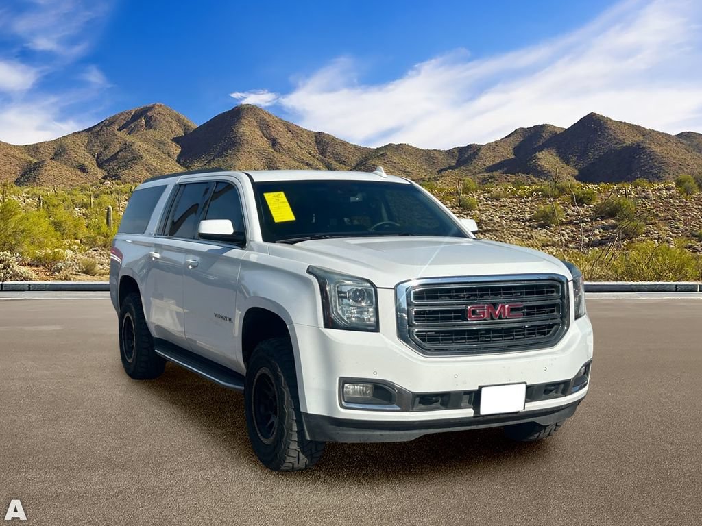 Used 2017 GMC Yukon XL SLT AWD/4WD image 5