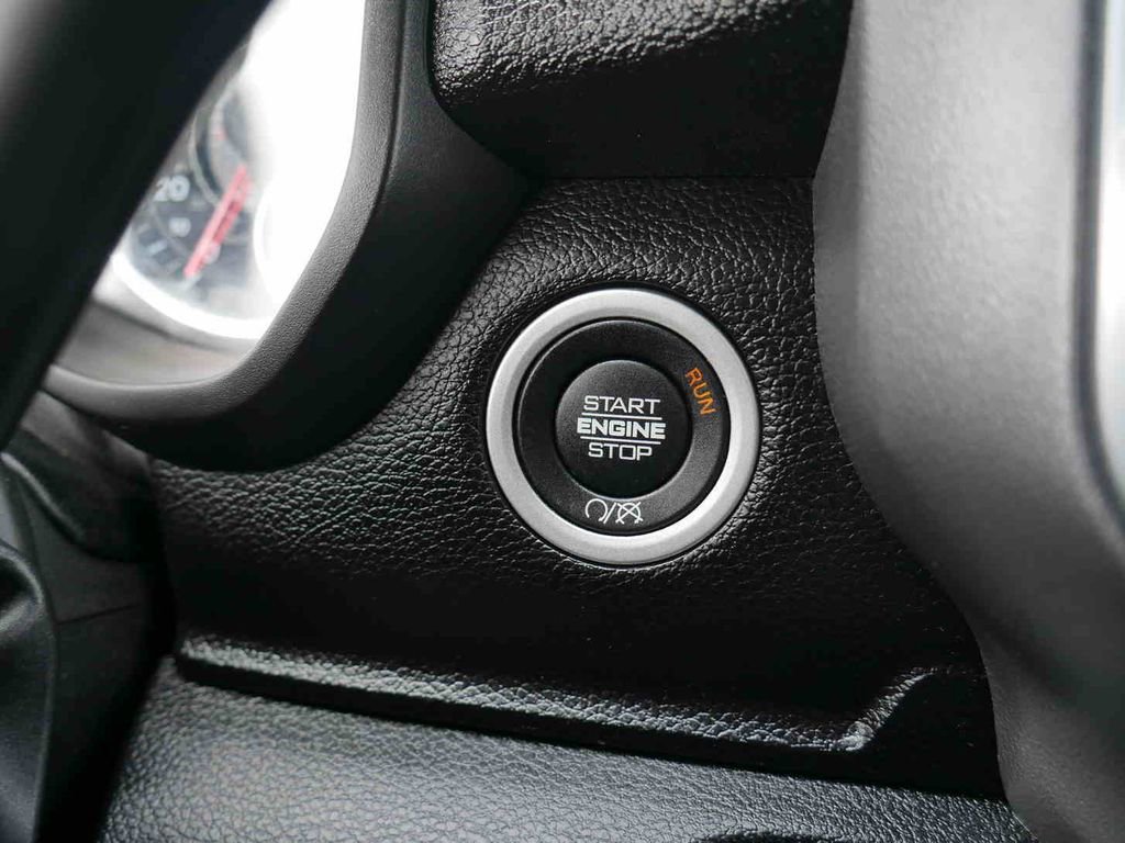 Certified 2024 RAM 3500 Big Horn image 33