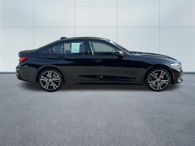 Used 2022 BMW 330i xDrive Sedan w/ Premium Package 2 AWD/4WD image 5