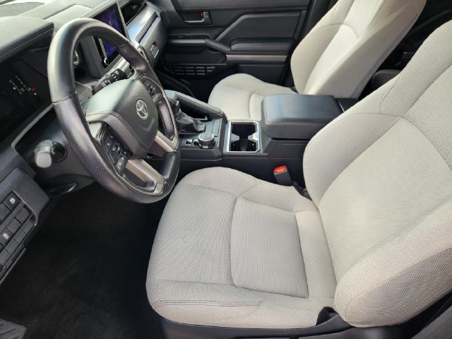 Certified 2025 Toyota 4Runner SR5 AWD/4WD image 13