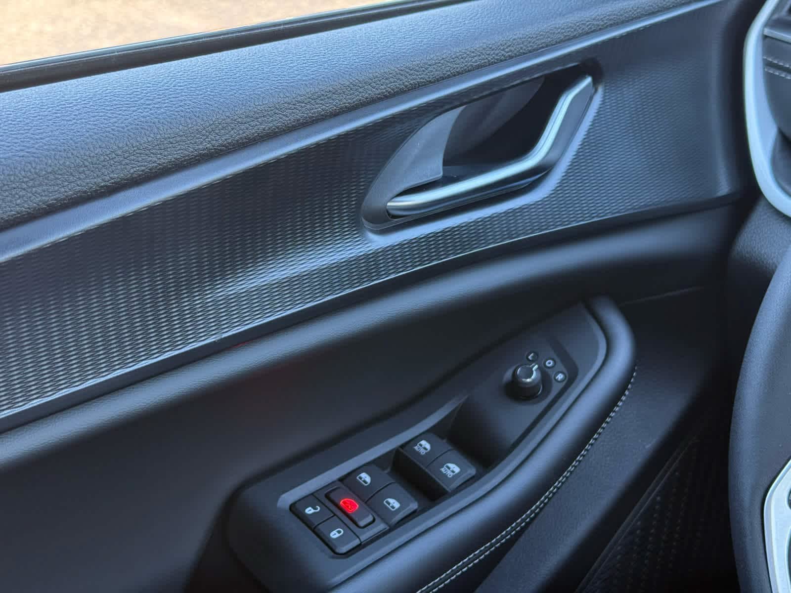 New 2025 Jeep Grand Cherokee L Laredo AWD/4WD image 32