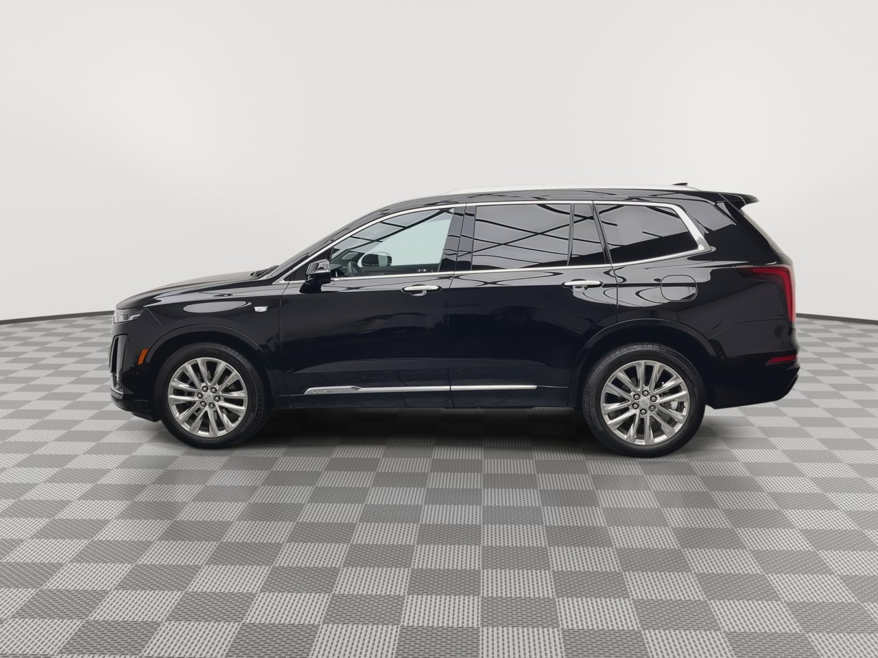 Used 2024 Cadillac XT6 Premium Luxury w/ Technology Package AWD/4WD image 40