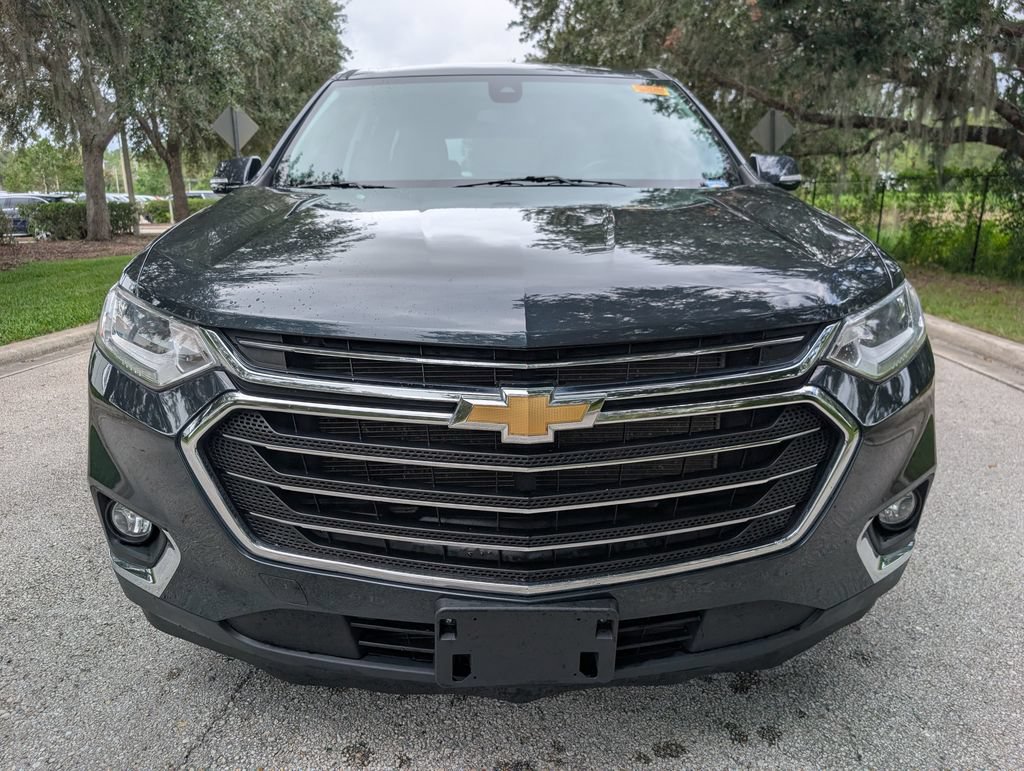 Used 2020 Chevrolet Traverse LT w/ Driver Confidence II Package AWD/4WD image 2