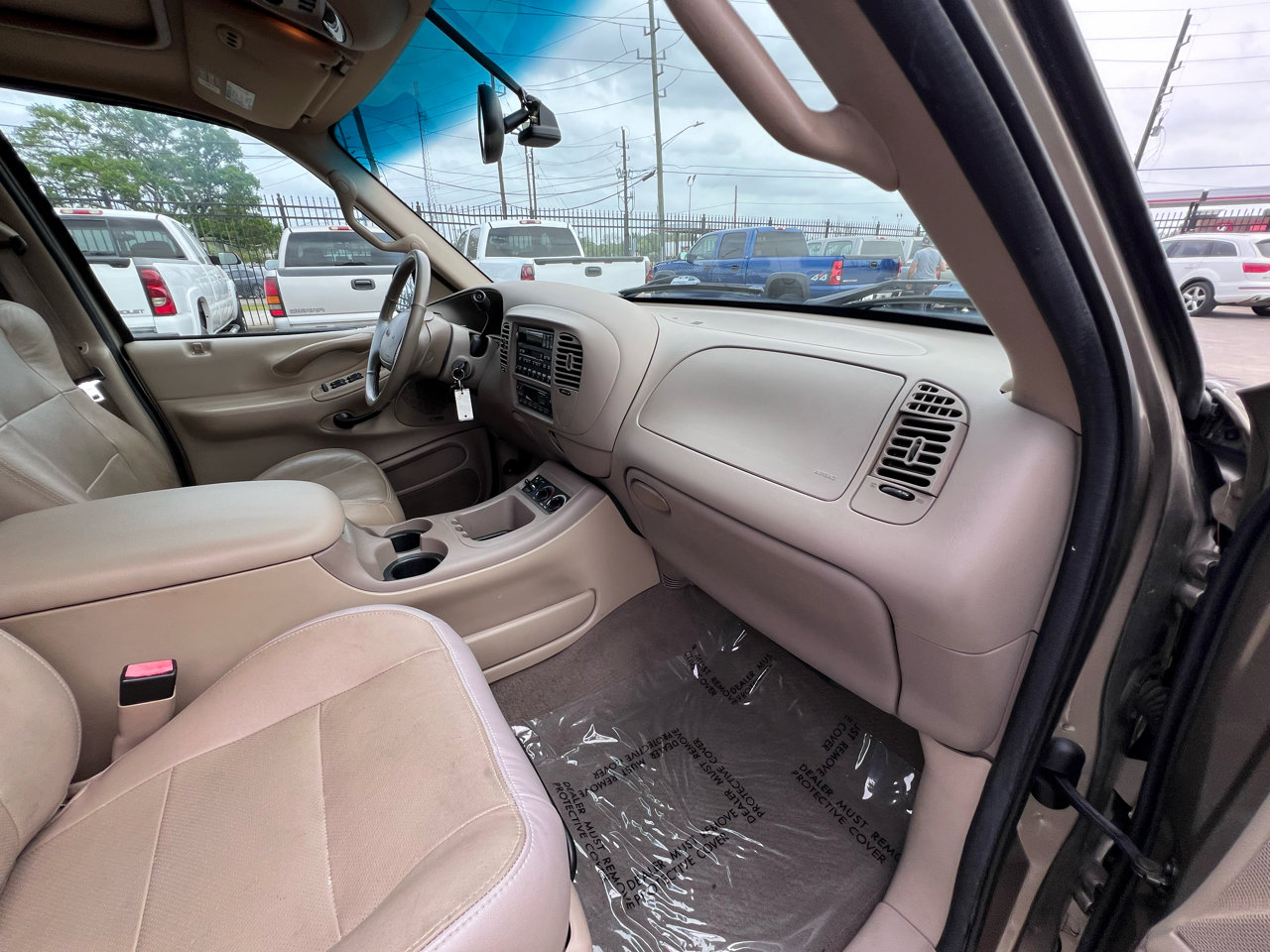 Used 2002 Ford Expedition Eddie Bauer image 41