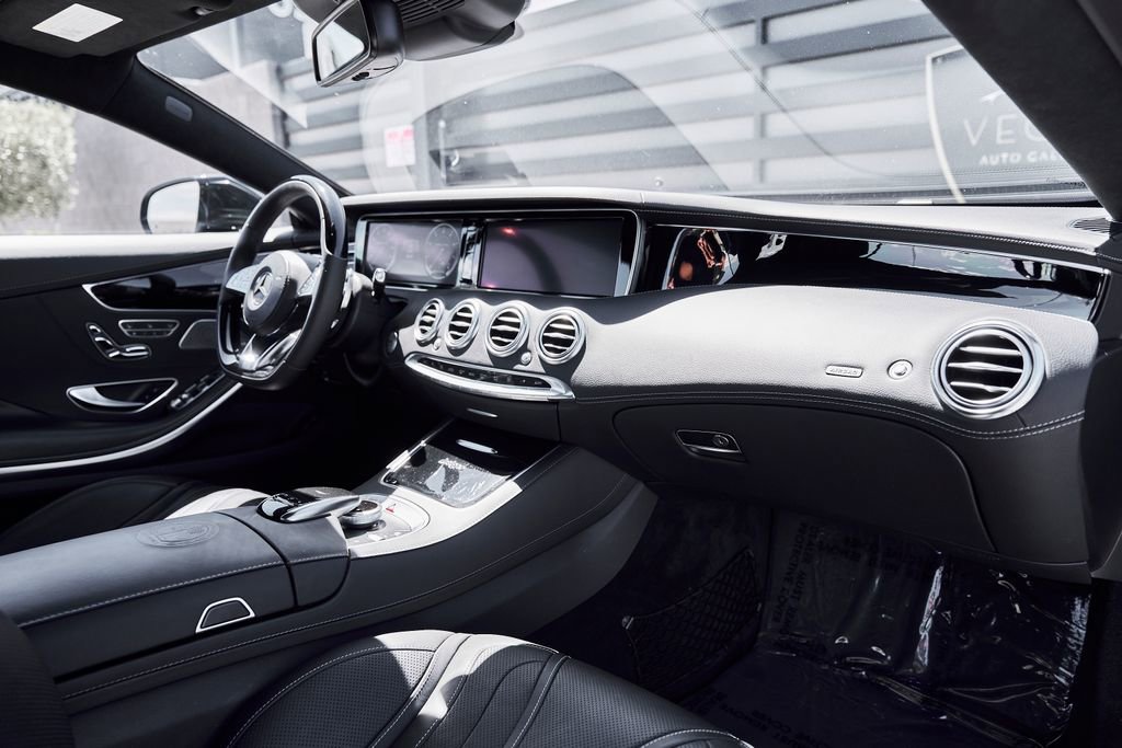 Used 2016 Mercedes-Benz S 63 AMG 4MATIC Coupe image 33