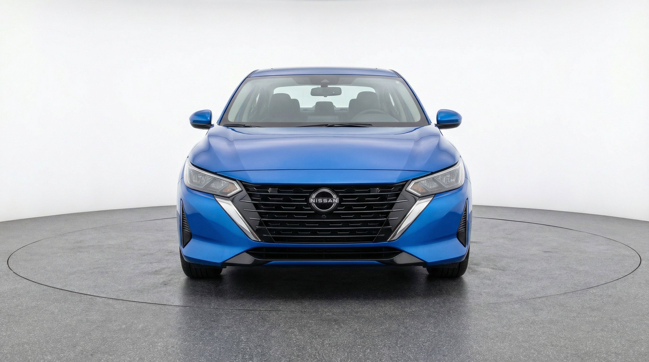 Used 2025 Nissan Sentra SV FWD image 2
