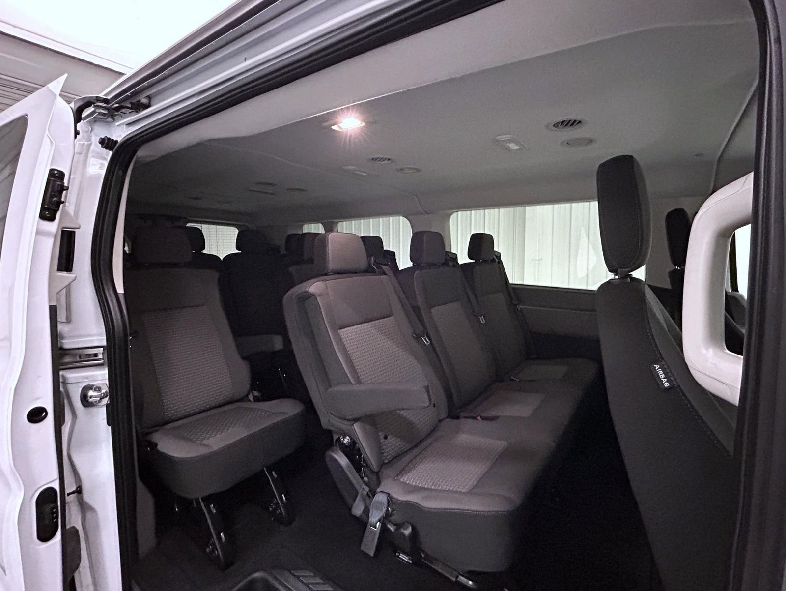 Used 2024 Ford Transit 350 XLT RWD image 18