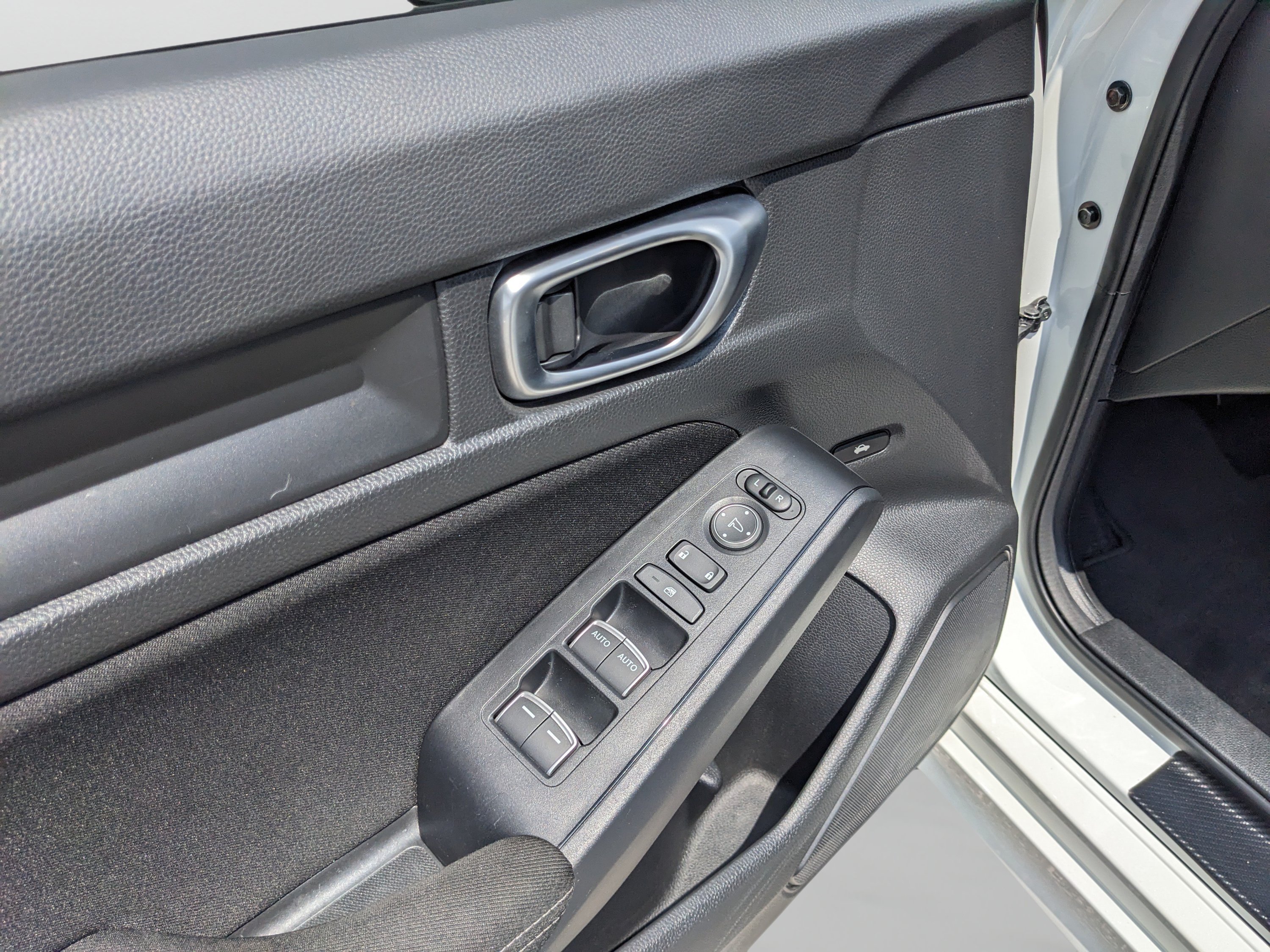 Used 2024 Honda Civic Sport image 18