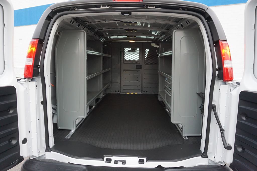 New 2025 Chevrolet Express 2500 w/ Driver Convenience Package RWD image 17