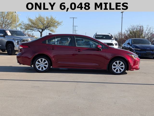 Used 2026 Toyota Corolla LE image 4