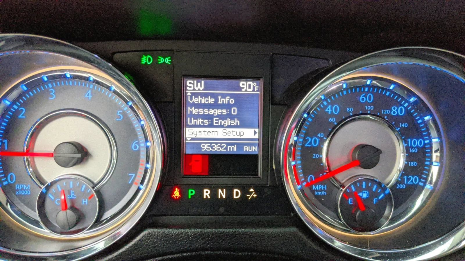 Used 2014 Chrysler Town & Country Touring image 16