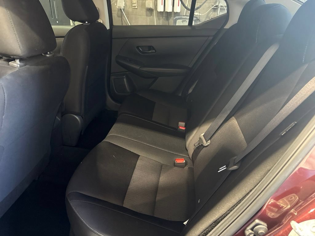 Used 2024 Nissan Sentra SV FWD image 16