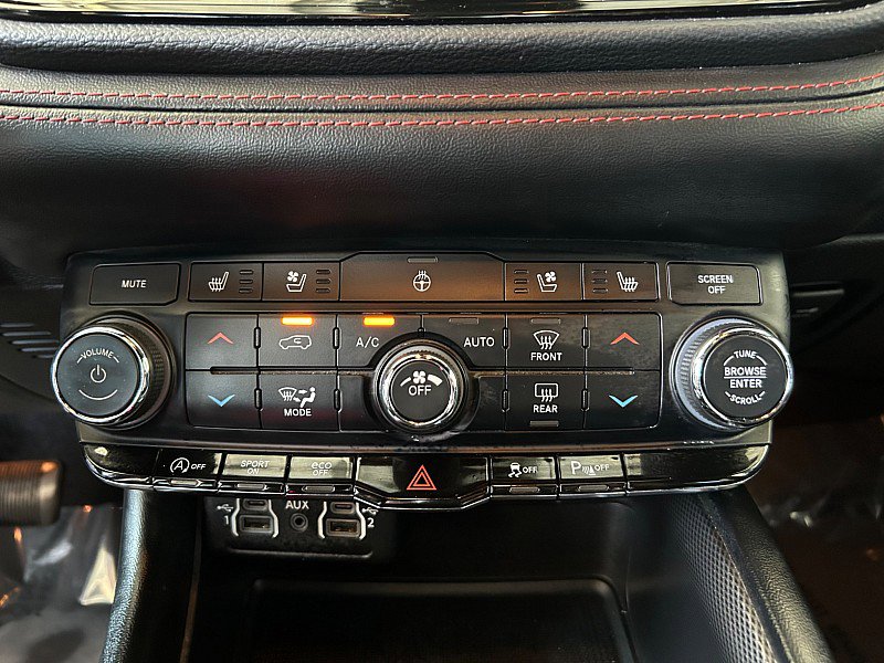 Used 2023 Dodge Durango GT image 14