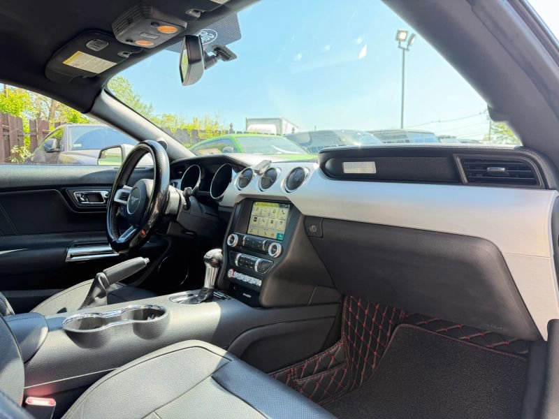Used 2016 Ford Mustang Premium RWD image 24