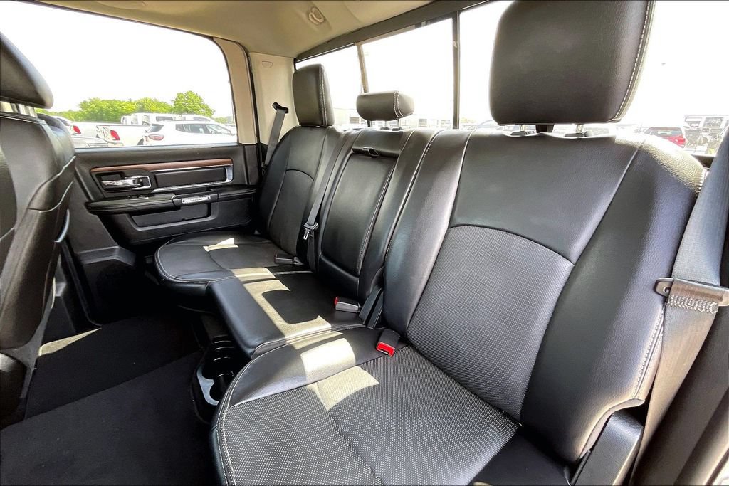 Used 2014 RAM 1500 Laramie w/ Convenience Group AWD/4WD image 19