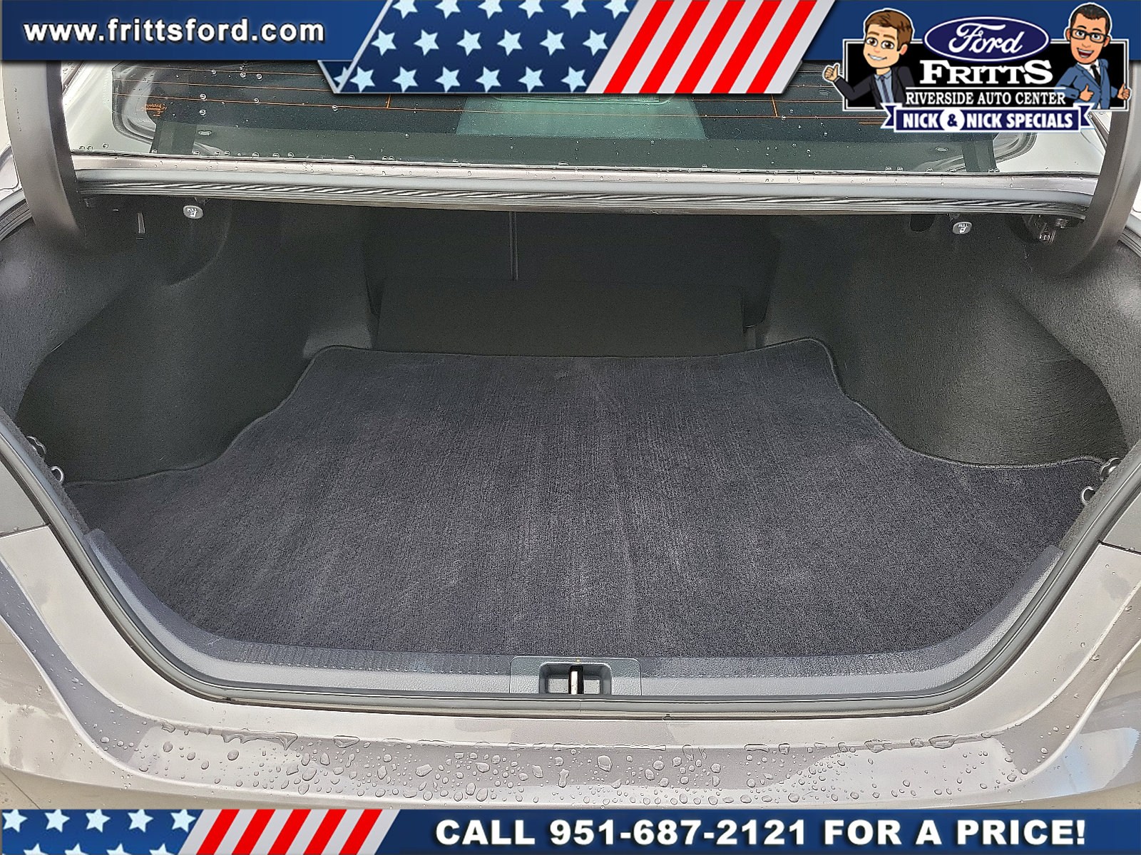 Used 2021 Toyota Camry LE FWD image 17