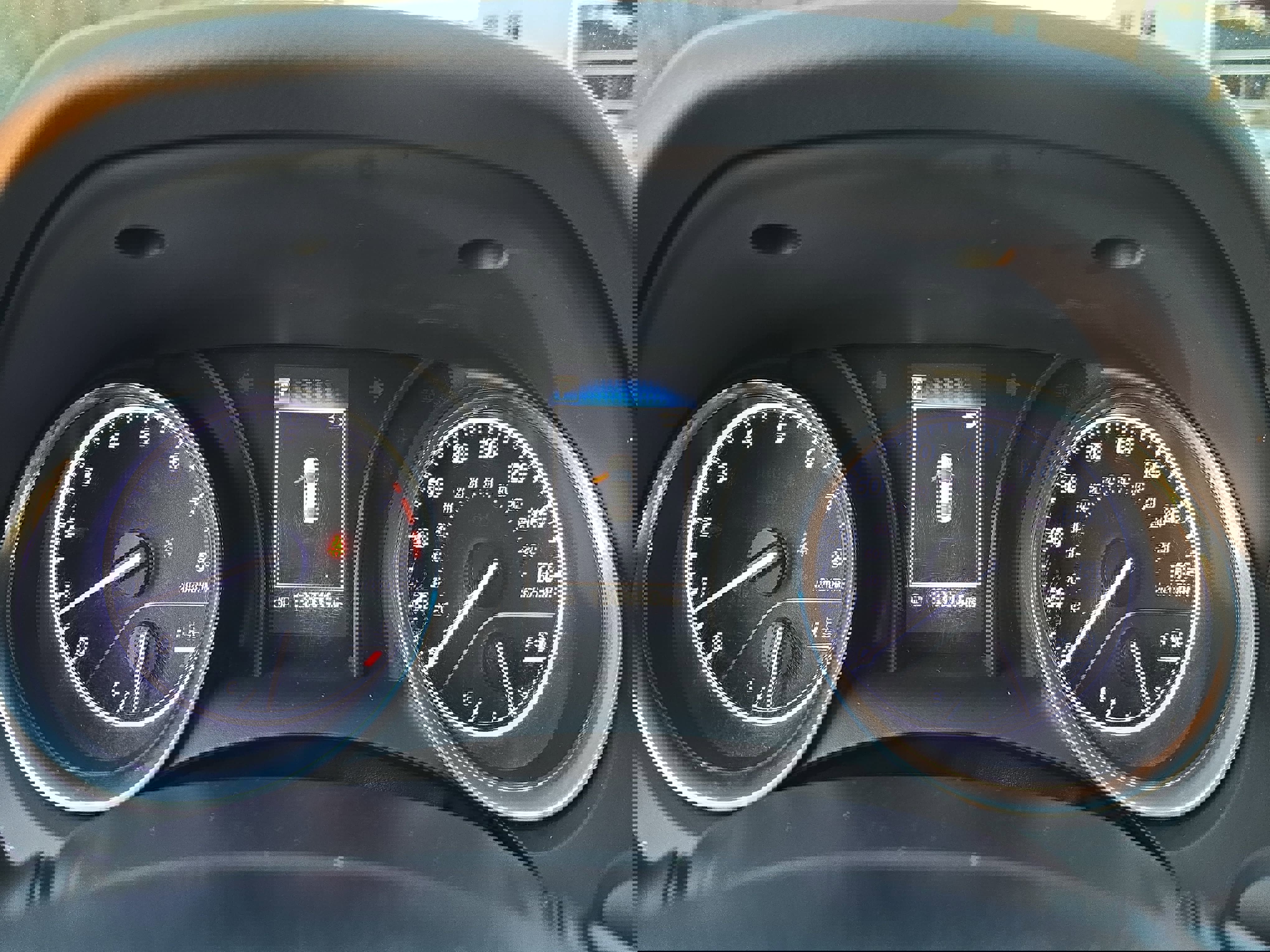 Used 2020 Toyota Camry SE image 18