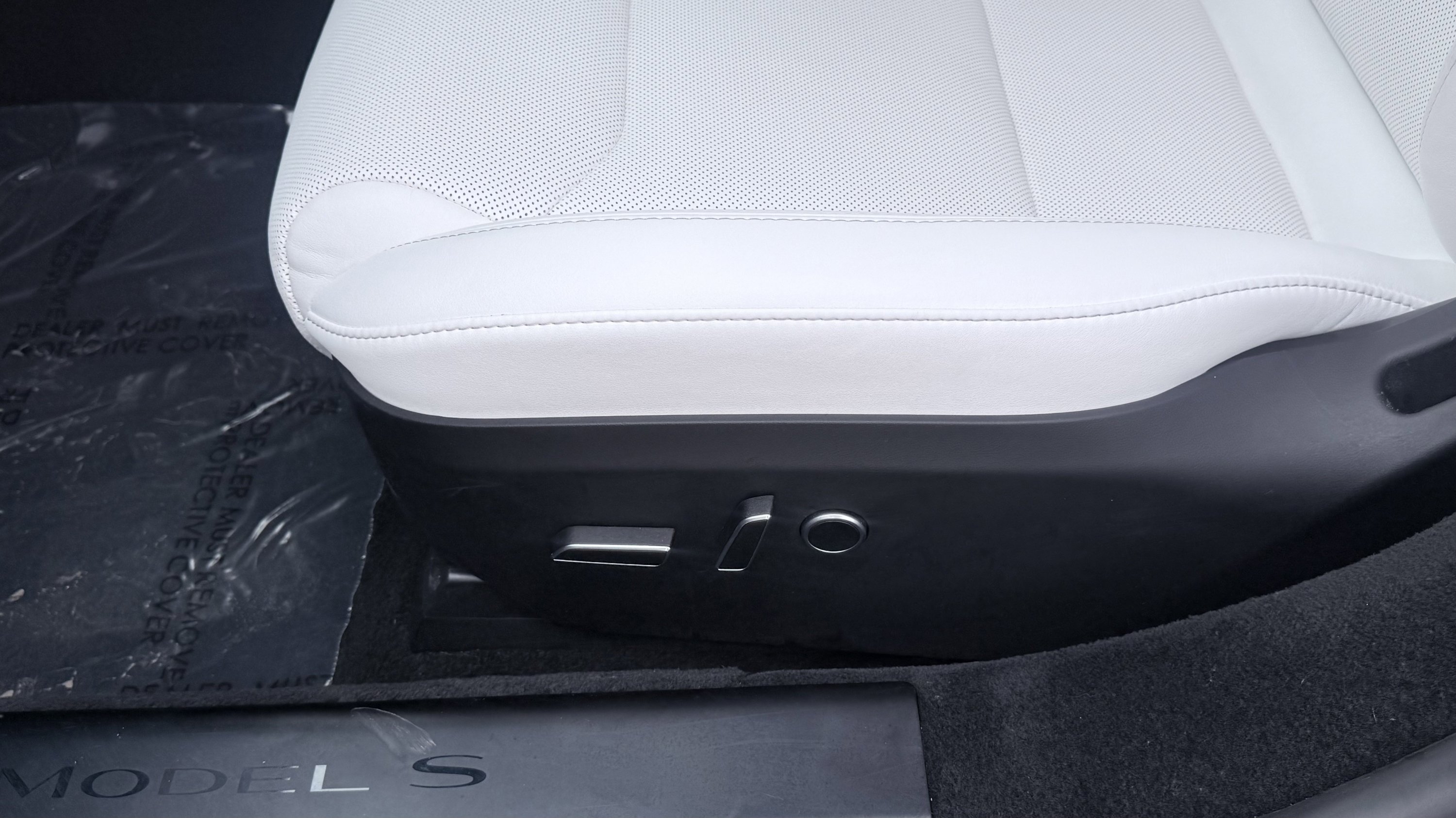 Used 2023 Tesla Model S AWD/4WD image 20