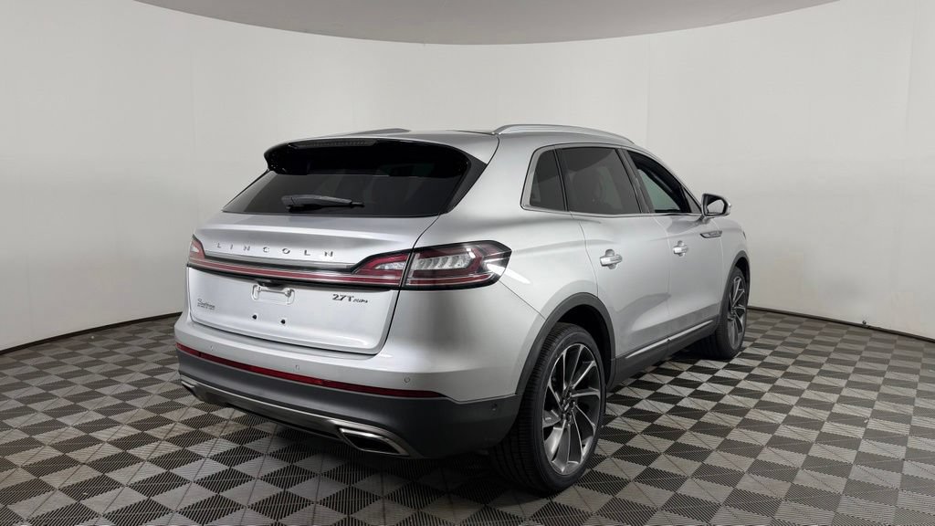 Used 2019 Lincoln Nautilus Reserve w/ Ultimate Package AWD/4WD image 9