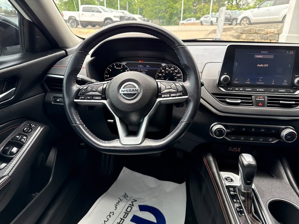 Used 2021 Nissan Altima 2.0 SR FWD image 13