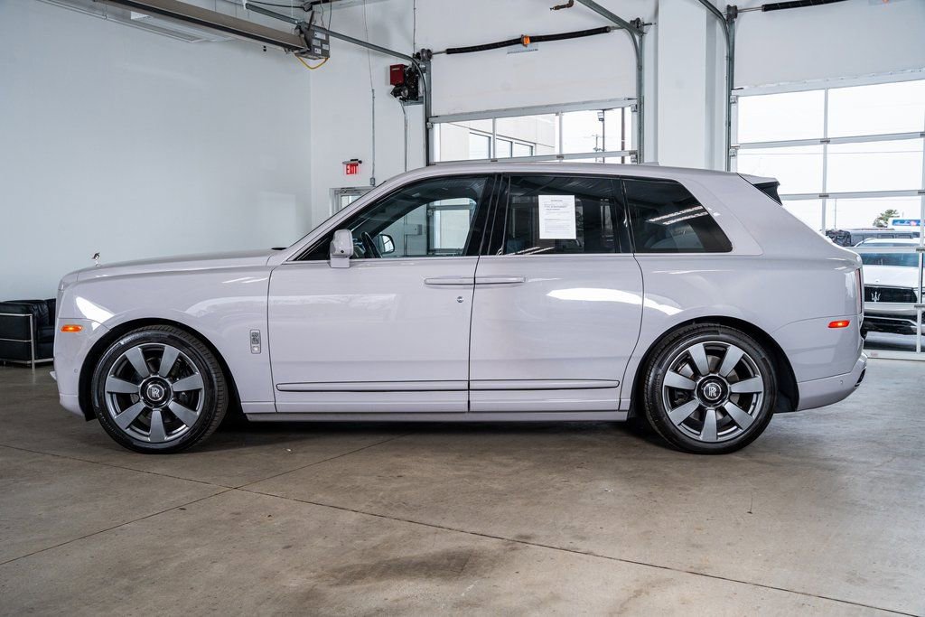 Used 2022 Rolls-Royce Cullinan image 9