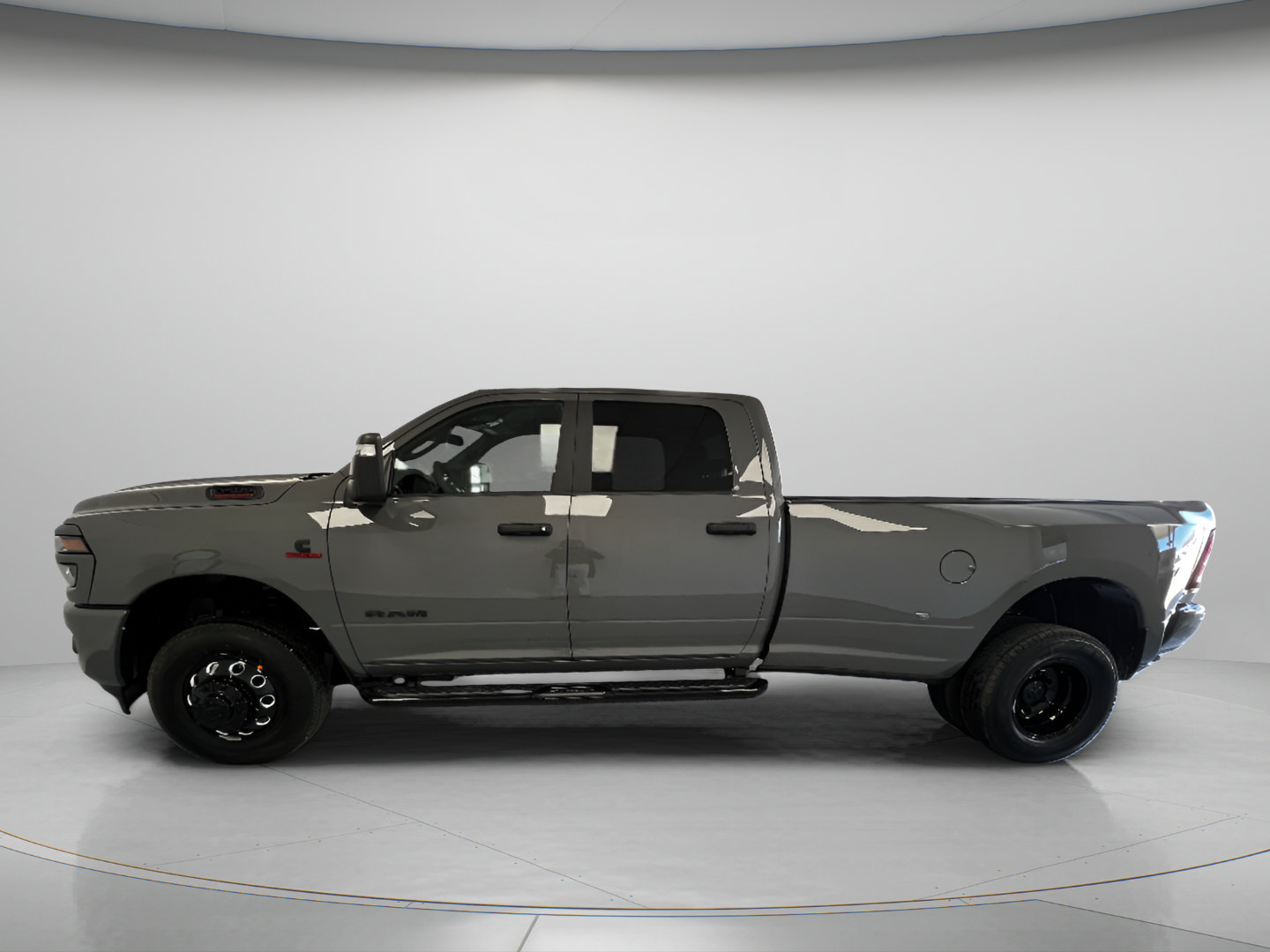 New 2027 RAM 3500 Big Horn AWD/4WD image 5