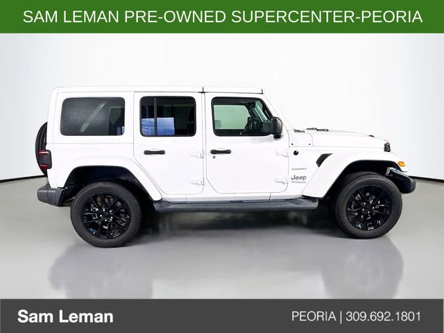 Used 2022 Jeep Wrangler Unlimited Sahara w/ Cold Weather Group image 8