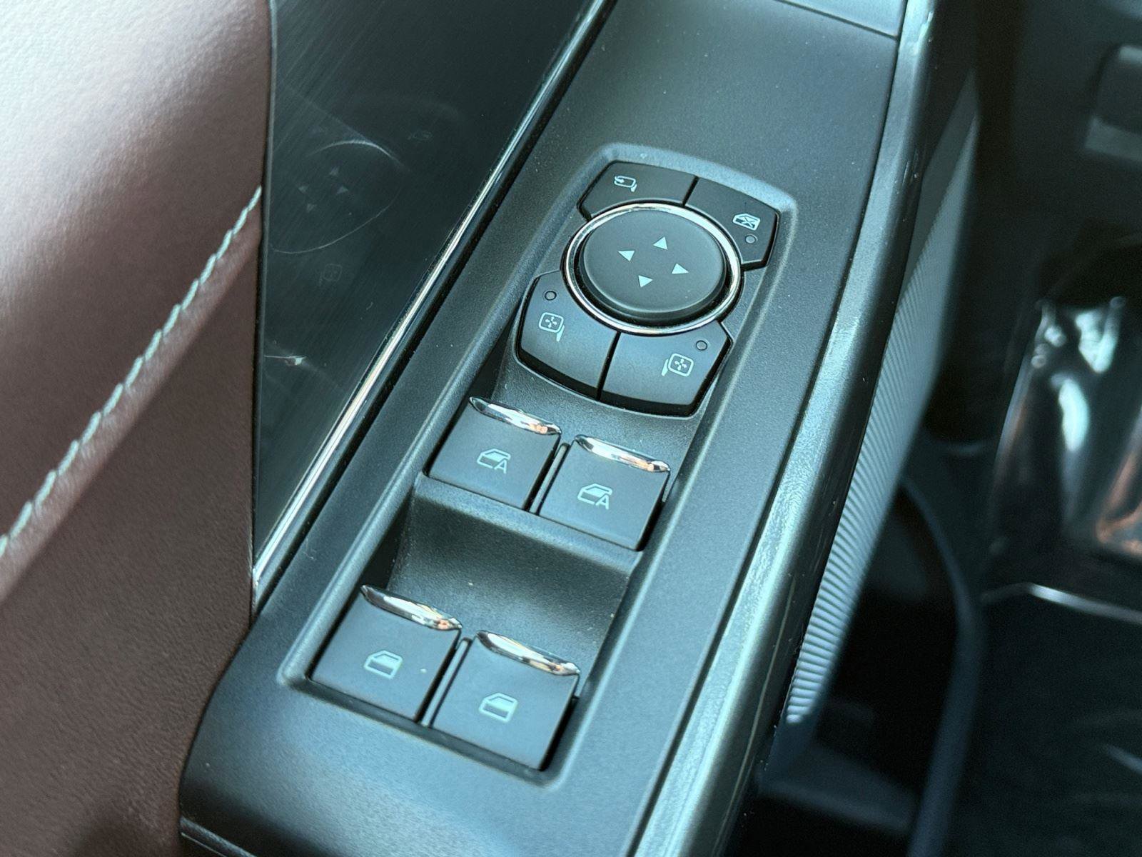 Used 2022 Ford F150 Lariat image 24