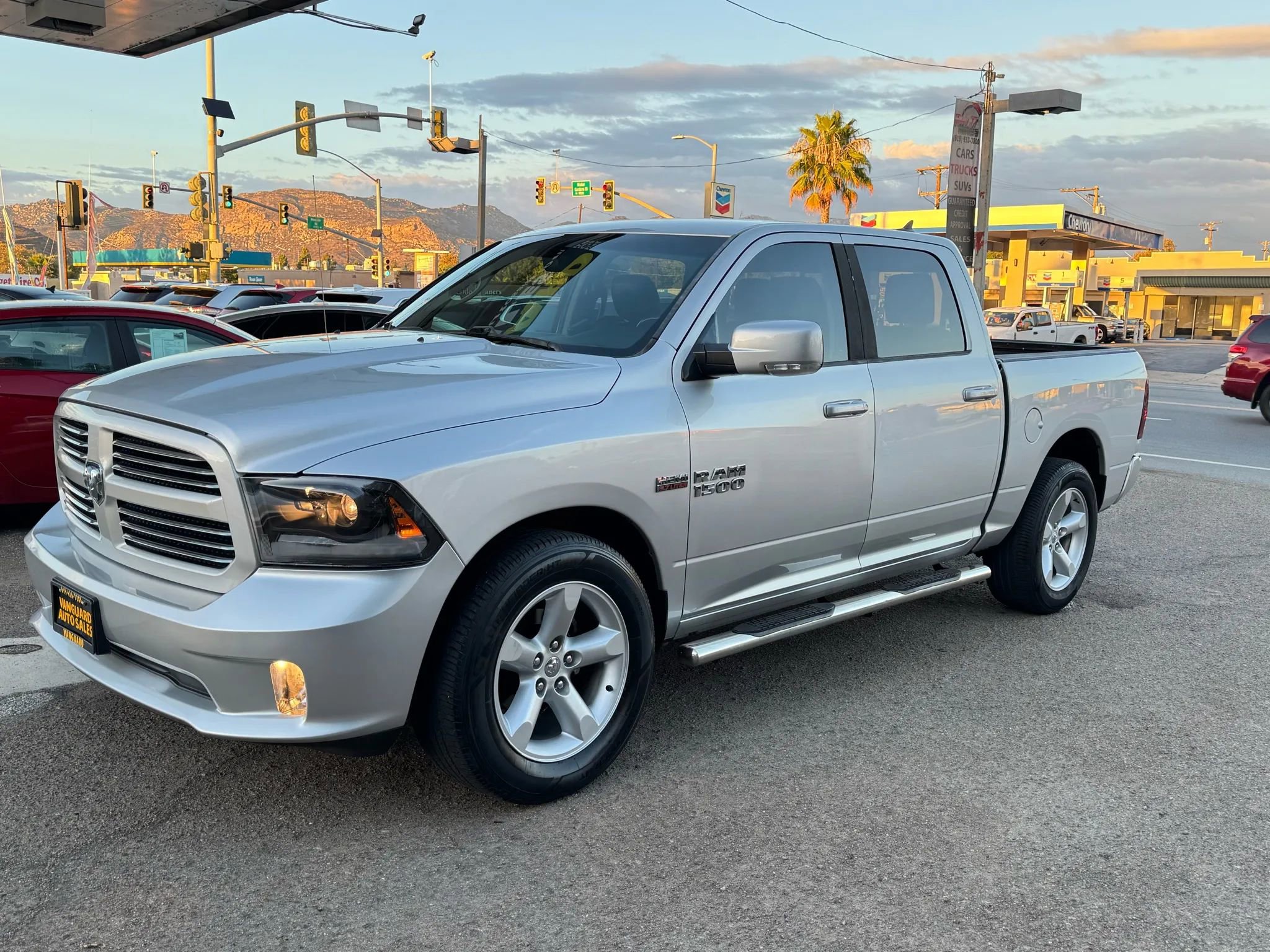 Used 2016 RAM 1500 Sport RWD image 4